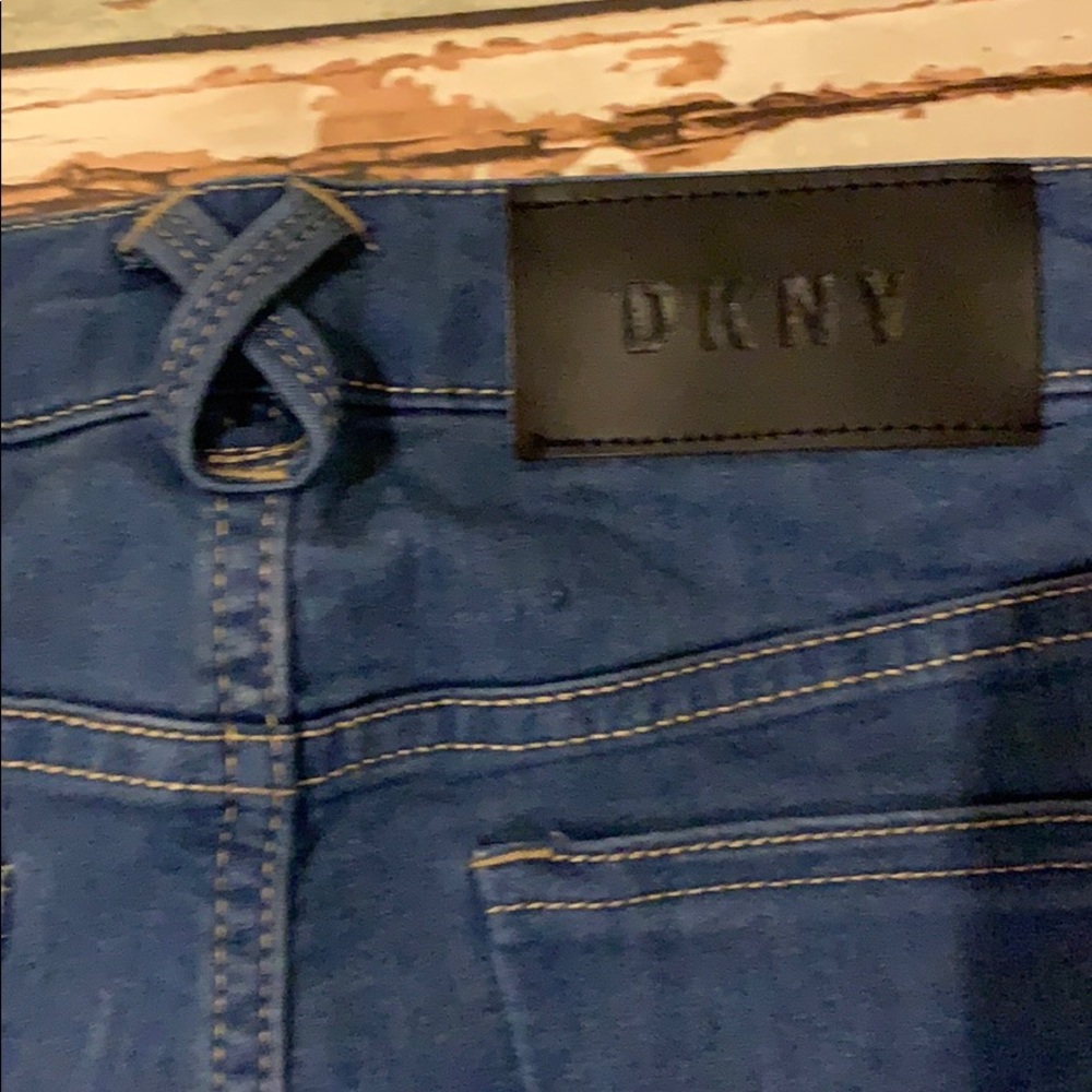 Jeans - Picture 3 of 9